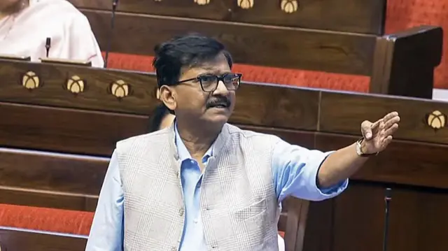 शिवसेना (यूबीटी) के सांसद संजय राउत