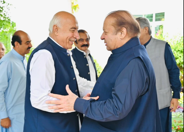 ڈاکٹرمالک بلوچ اور میاں نوازشریف کی ملاقات