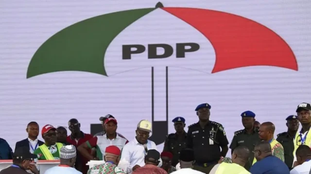Ndị gọvanọ PDP etinyela akwụkwọ n’Ụlọikpe Kachasị maka ọrụ a kwụsịrị Fubara