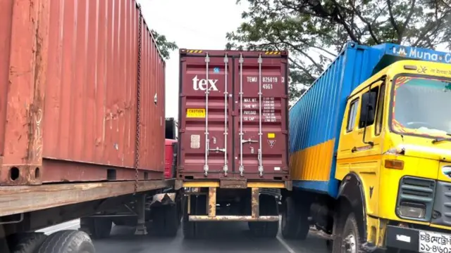 মালবাহী ট্রাক