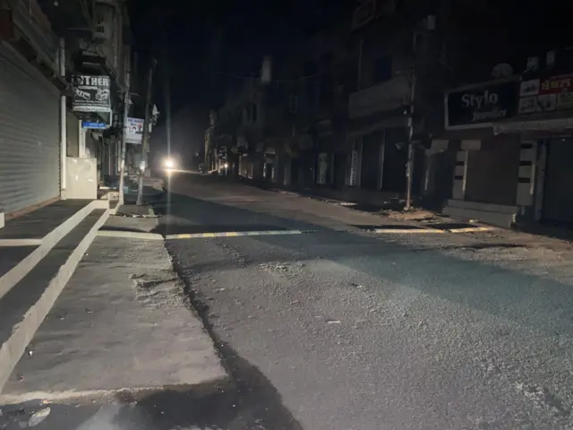 ਗੁਰਦਾਸਪੁਰ ਦੇ ਬਟਾਲਾ ਵਿੱਚ ਬਲੈਕਆਊਟ ਦੀਆਂ ਤਸਵੀਰਾਂ