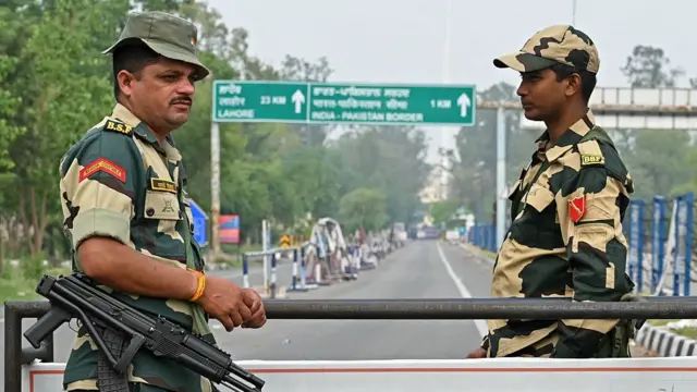 پاکستان اور انڈیا کے درمیان سیز فائر کے بعد بات چیت کا پہلا دور مکمل