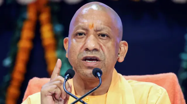 योगी आदित्यनाथ