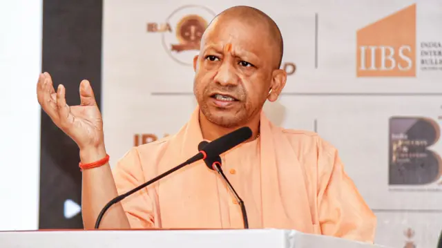 उत्तर प्रदेश के मुख्यमंत्री योगी आदित्यनाथ