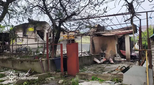 обстріли