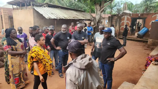 Mgbe Onyeisioche okpuruọchịchị Igbo Eze North gara n'ebe e gburu ụmụaka ndị a.
