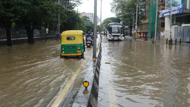 बेंगलुरु में जलभराव
