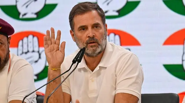 राहुल गांधी