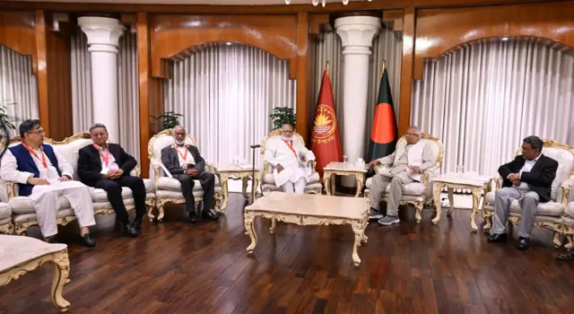প্রধান উপদেষ্টার সঙ্গে বৈঠকে বিএনপি নেতারা