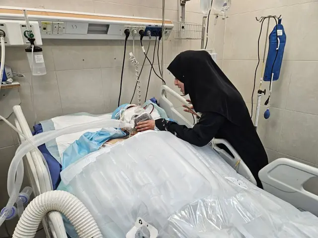 ڈاکٹر آلاء النجار