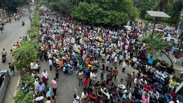 গত বুধবারের বিক্ষোভের ছবি