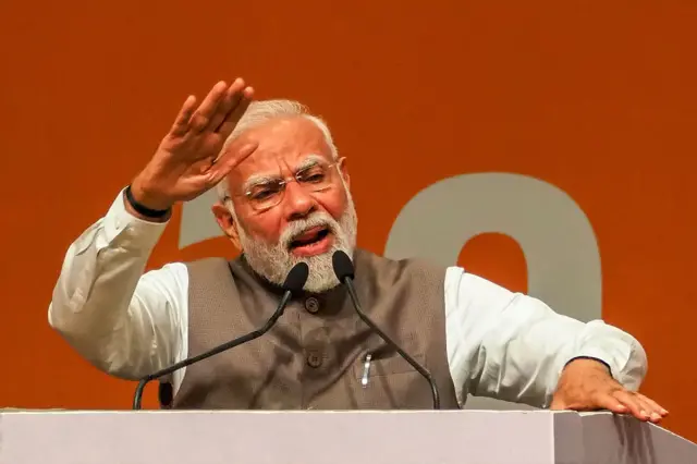 پاکستان کی وزارت خارجہ کی جانب سے جاری بیان میں کہا گیا ہے کہ وزیرِ اعظم مودی کا بیان افسوسناک مگر غیر متوقع نہیں۔