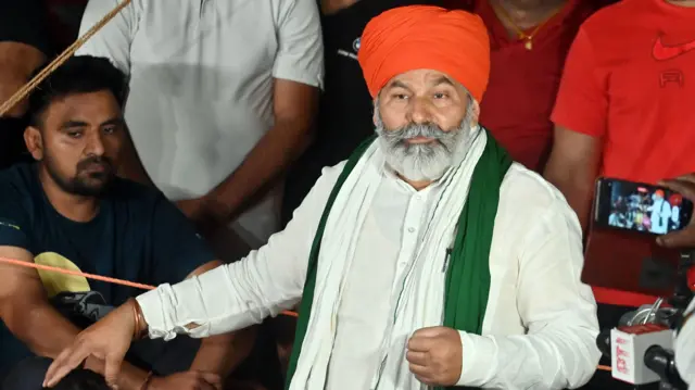 राकेश टिकैत