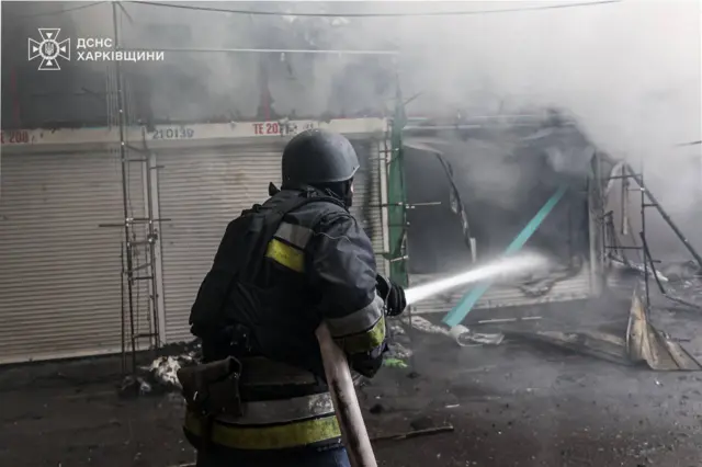 По данным МВД, 20 торговых точек сгорели