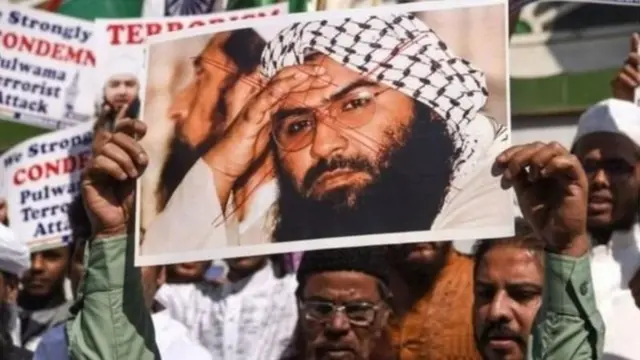 ‘जैश-ए-मोहम्मद’चा म्होरक्या मसूद अझहर कंदाहर हायजॅकनंतर कसा सुटला?