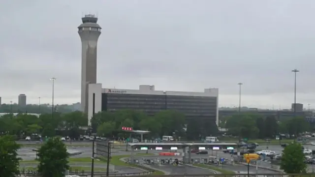 Ucheleweshaji wa safari uliendelea kwa siku ya tisa mfululizo kwenye uwanja wa ndege wa Newark Jumanne