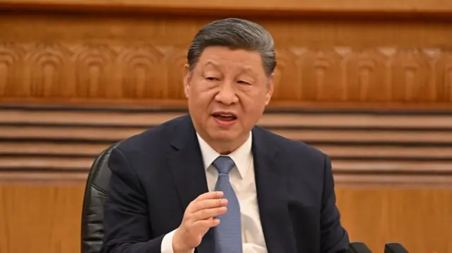 चीन के राष्ट्रपति शी जिनपिंग