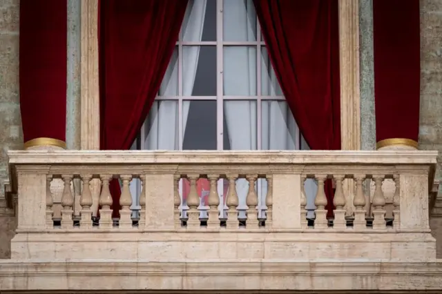 Sacada onde novo papa aparecerá