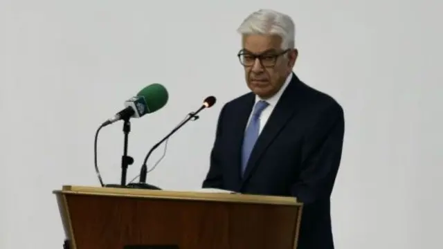 পাকিস্তানের প্রতিরক্ষামন্ত্রী খাজা আসিফ