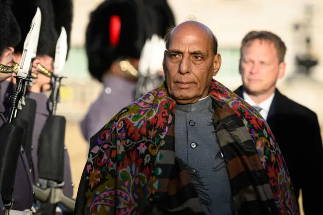 ভারতের প্রতিরক্ষামন্ত্রী রাজনাথ সিং