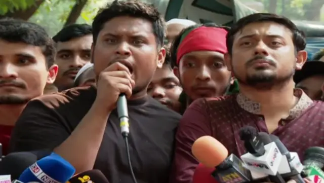 জাতীয় নাগরিক পার্টির (এনসিপি) দক্ষিণাঞ্চলের মুখ্য সংগঠক হাসনাত আবদুল্লাহ