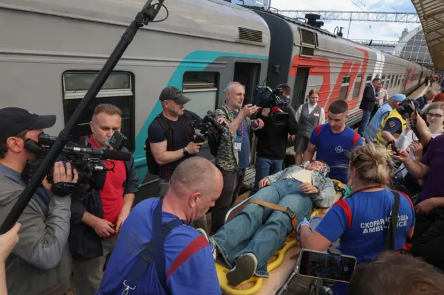 На Киевский вокзал в Москве привезли пострадавших