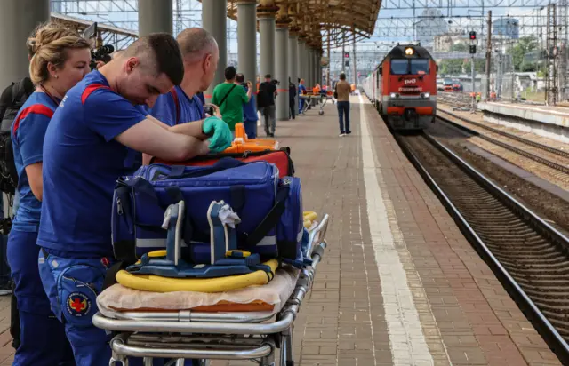На Киевский вокзал в Москве привезли пострадавших