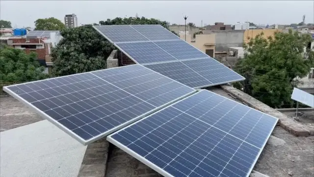 Solar panel
