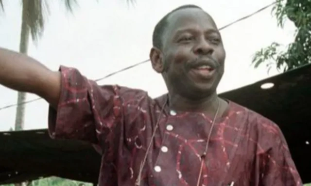 A mara Sawo-Wiwa na mmadụ asatọ ndị ọzọ ikpe ọnwụ ma gbuo ya n’afọ 1995 n’oge ọchịchị ndịagha