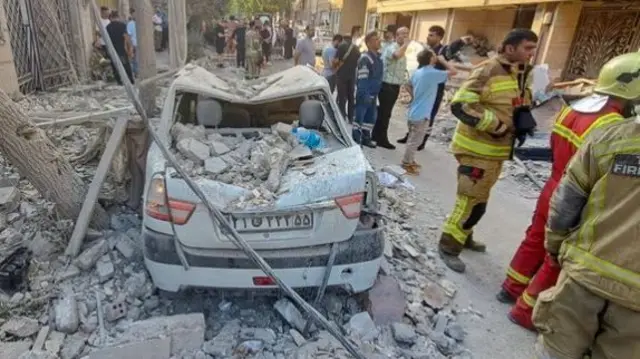 آثار الهجمات الاسرائيلية على طهران