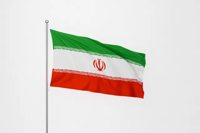 علم إيران