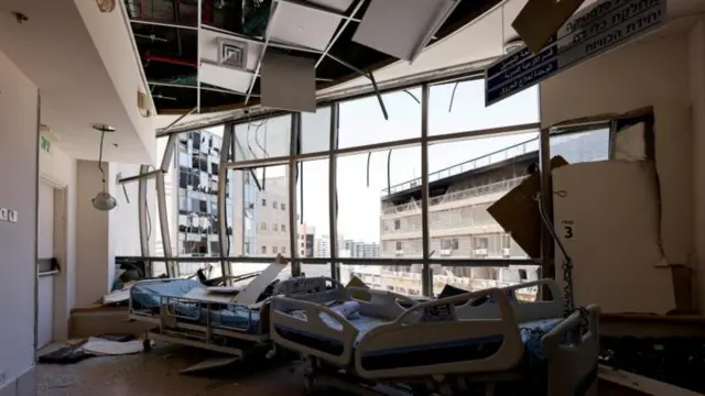 হাসপাতালে ক্ষয়ক্ষতির চিত্র