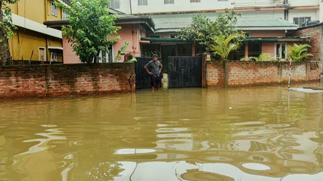 बाढ़