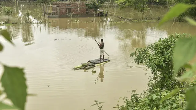 बाढ़