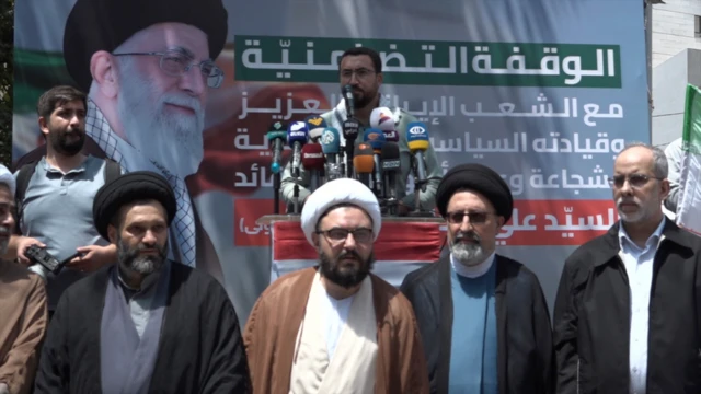 حزب الله يؤكد وقوفه مع إيران في وقفة شارك فيها المئات في الضاحية الجنوبية لبيروت