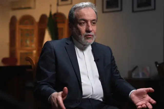 جانب من مقابلة وزير الخارجية الإيراني عباس عراقجي مع شبكة إن بي سي الأمريكية