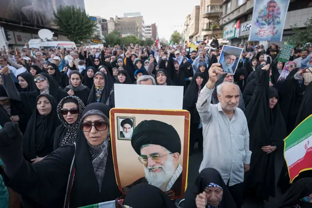 Người dân Tehran biểu tình cuộc tấn công của Mỹ vào các cơ sở hạt nhân của Iran, ảnh chụp hôm 22/6/2025