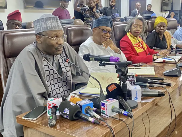 Shugaban INEC da na PDP