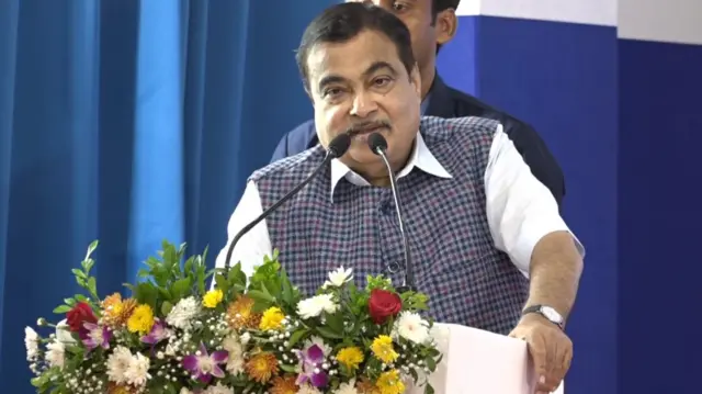 केंद्रीय परिवहन मंत्री नितिन गडकरी