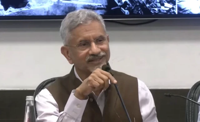 एस जयशंकर
