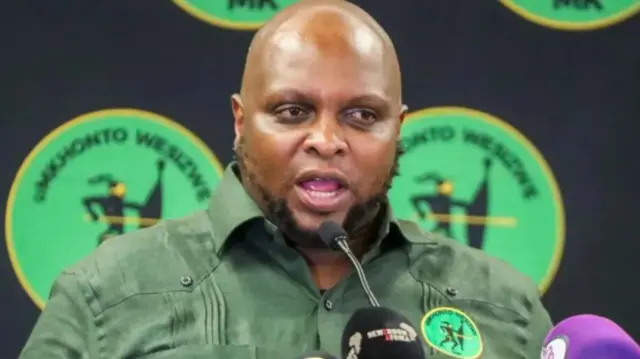 E kwuru na Shivambu ga-anọchite pati ya n'ọgbakọ ndị omeiwu