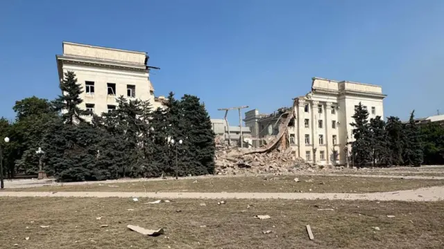 Здание администрации