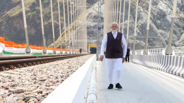 पीएम मोदी