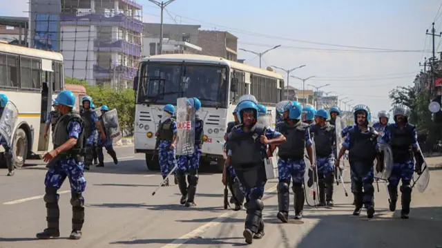 मणिपुर में तैनात रैपिड एक्शन फोर्स के कर्मी