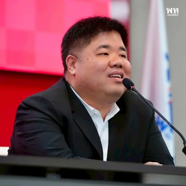 ထိုင်းအလုပ်သမားဝန်ကြီးသစ် Mr. Pongkawin Jungrungruangkit