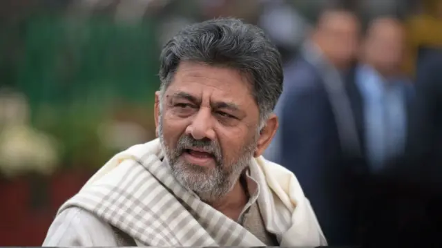 कर्नाटक के उप मुख्यमंत्री डीके शिवकुमार