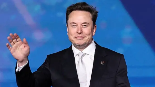 एलन मस्क
