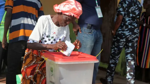 Legọs steeti nwere okpuru ọchịchị 20