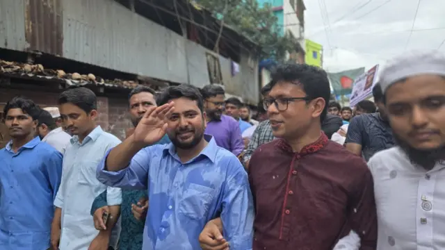 পটুয়াখালীতে এনসিপির পদযাত্রায় নাহিদ ইসলাম