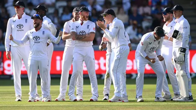 इंग्लैंड की क्रिकेट टीम